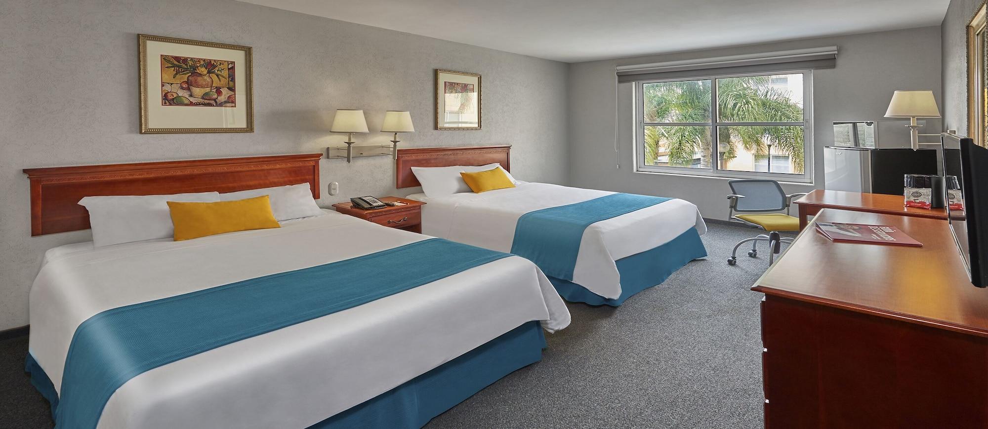 Sierra Suites By Hp Hotels 圣路易斯波托西 外观 照片