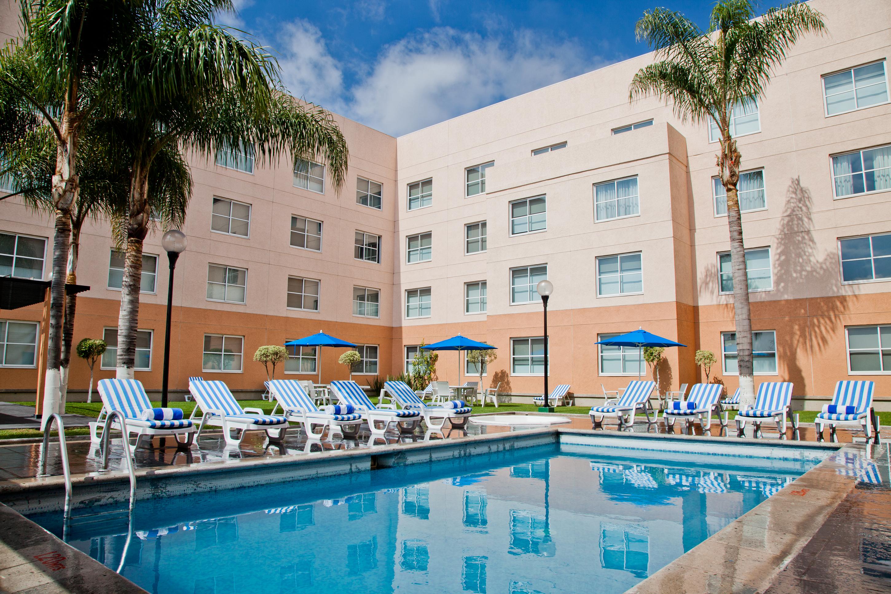 Sierra Suites By Hp Hotels 圣路易斯波托西 外观 照片
