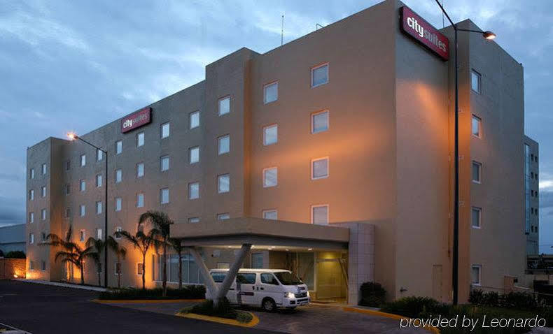 Sierra Suites By Hp Hotels 圣路易斯波托西 外观 照片
