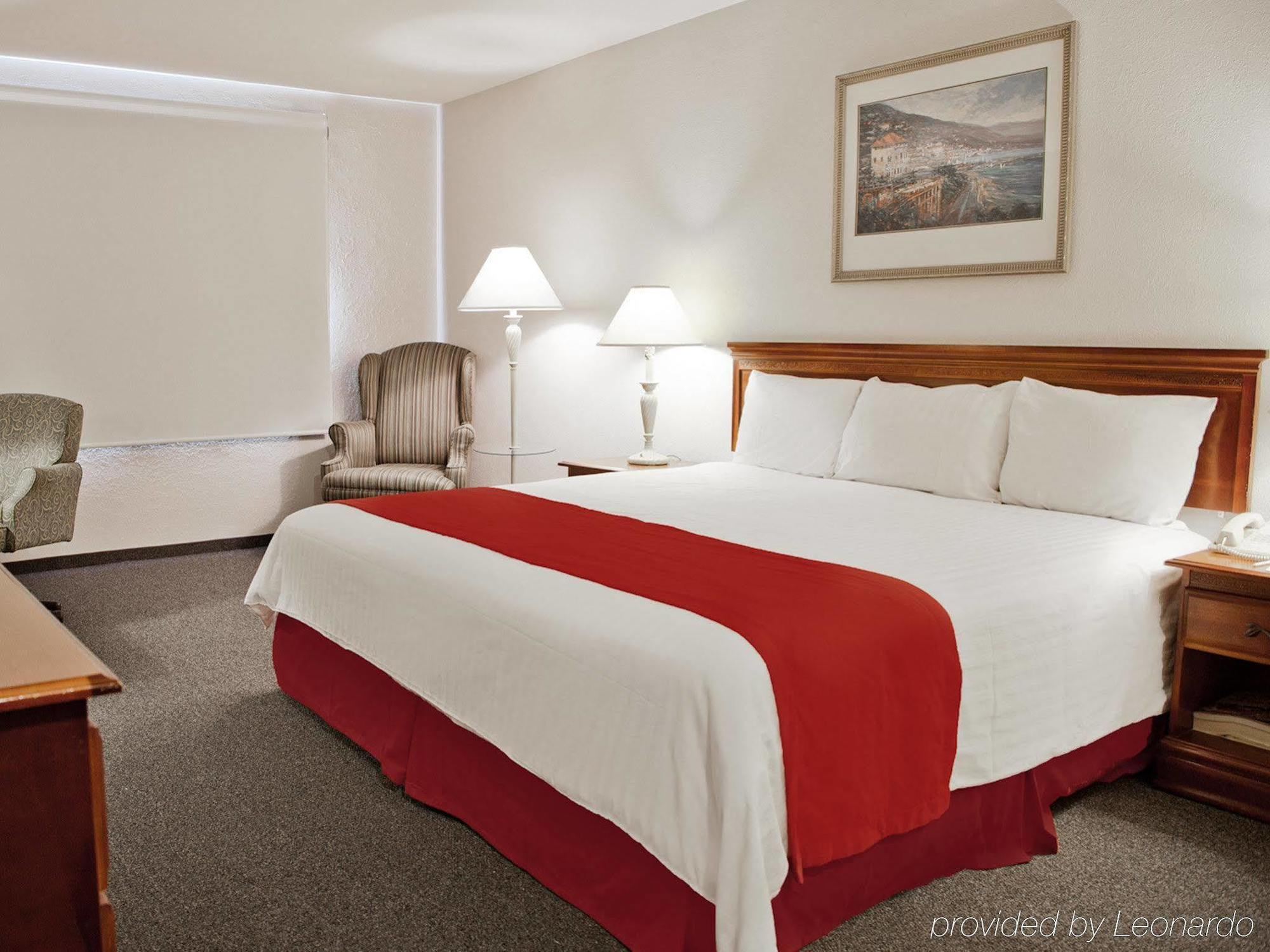 Sierra Suites By Hp Hotels 圣路易斯波托西 外观 照片